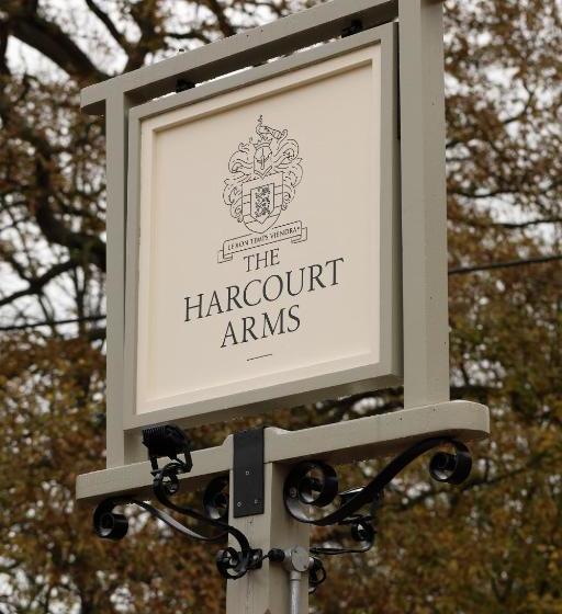 هتل The Harcourt Arms