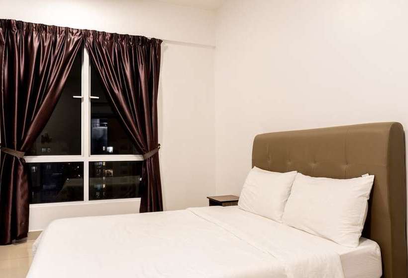 Summerton Luxury Suites By D Imperio Homestay