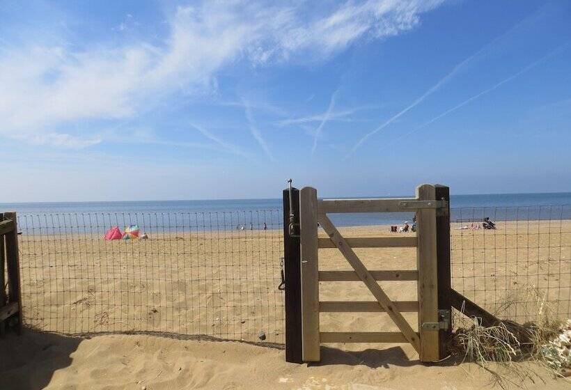 Sunset Beach Retreat