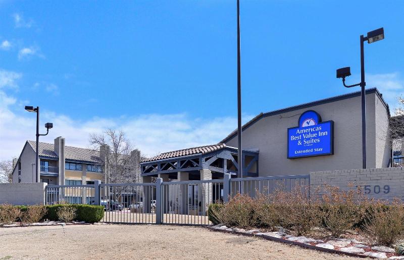 בית מלון כפרי Americas Best Value Inn & Suites Extended Stay Tulsa