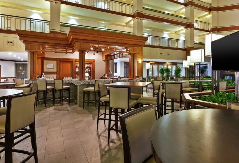 فندق Auburn Hills
