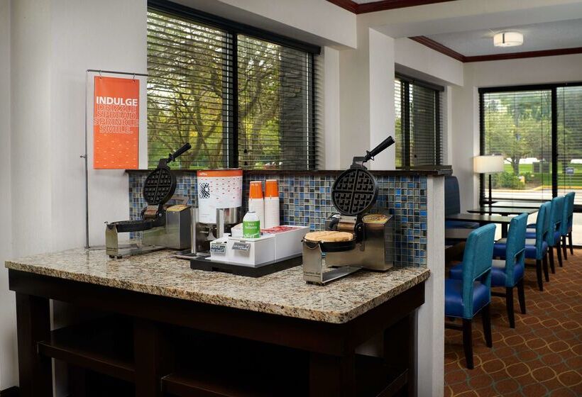 هتل Hampton Inn Ann Arborsouth