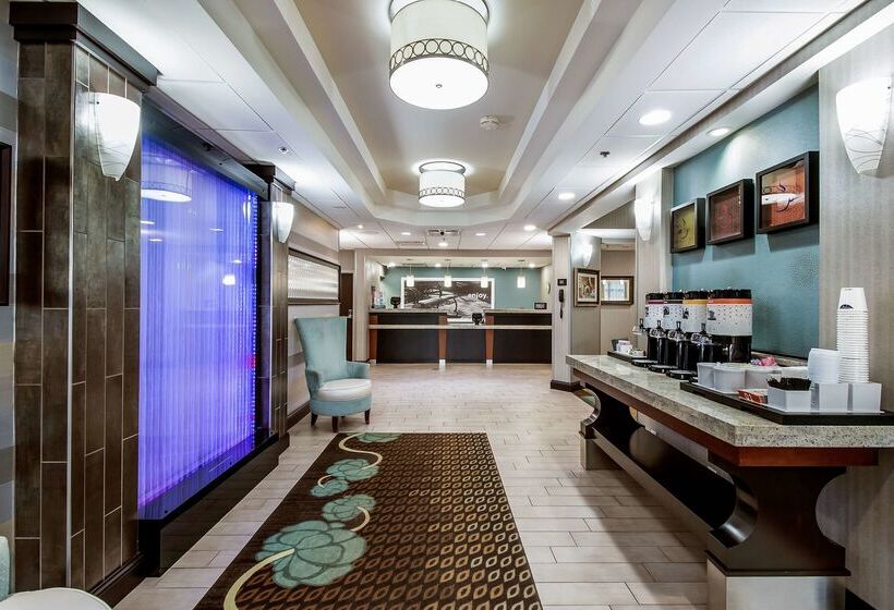هتل Hampton Inn Columbus West