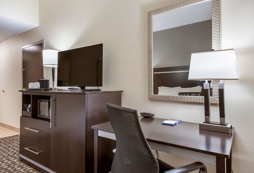 هتل Hampton Inn Columbus West