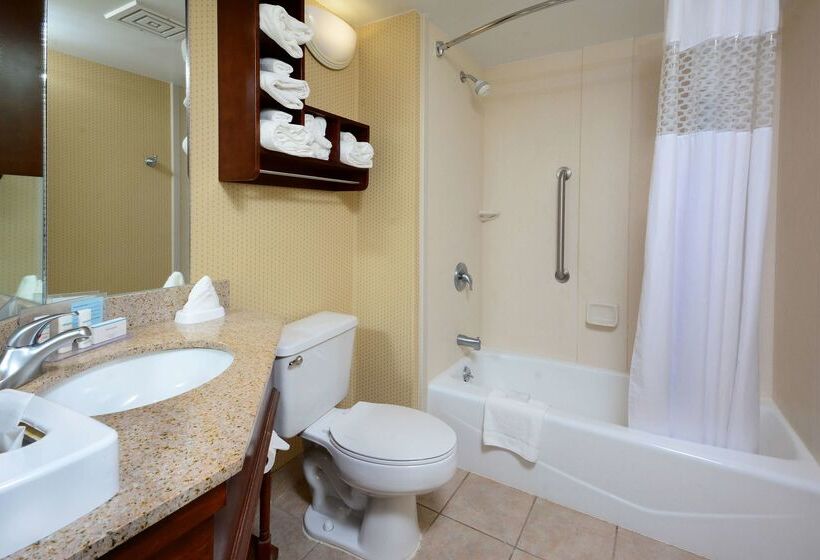 בית מלון כפרי Hampton Inn Raleigh/town Of Wake Forest