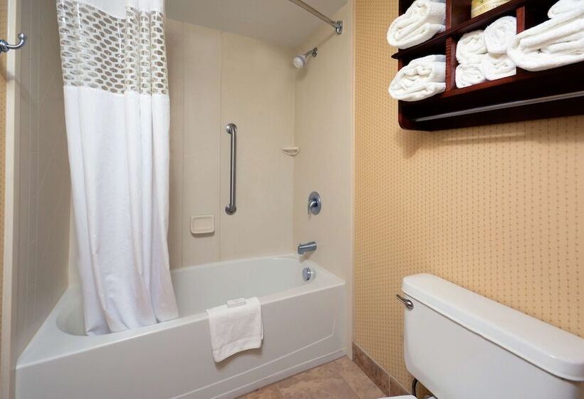 בית מלון כפרי Hampton Inn Raleigh/town Of Wake Forest