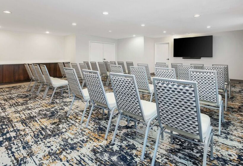 هتل Hampton Inn & Suites Denver Tech Center