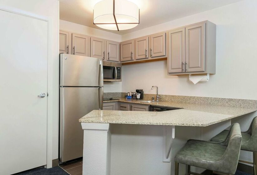 هتل Hampton Inn & Suites Denver Tech Center