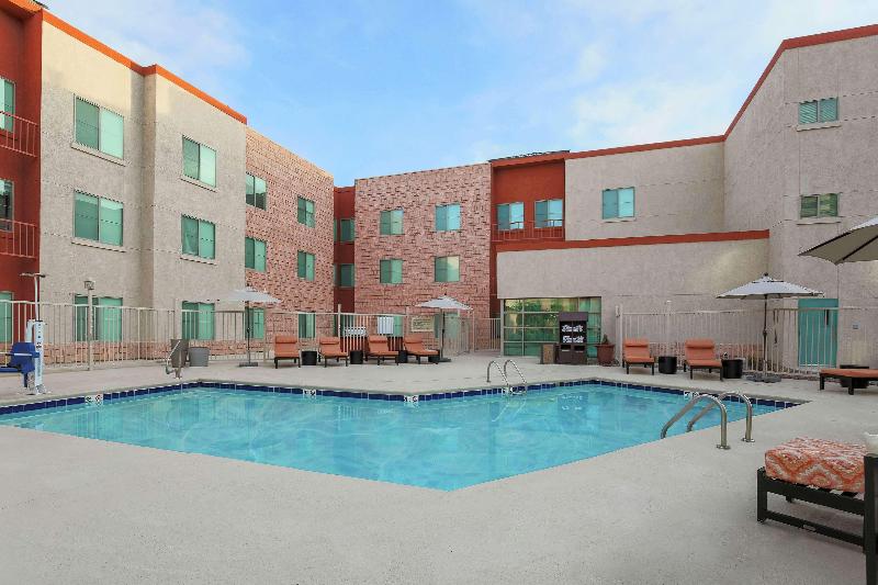 هتل Hampton Inn & Suites Denver Tech Center