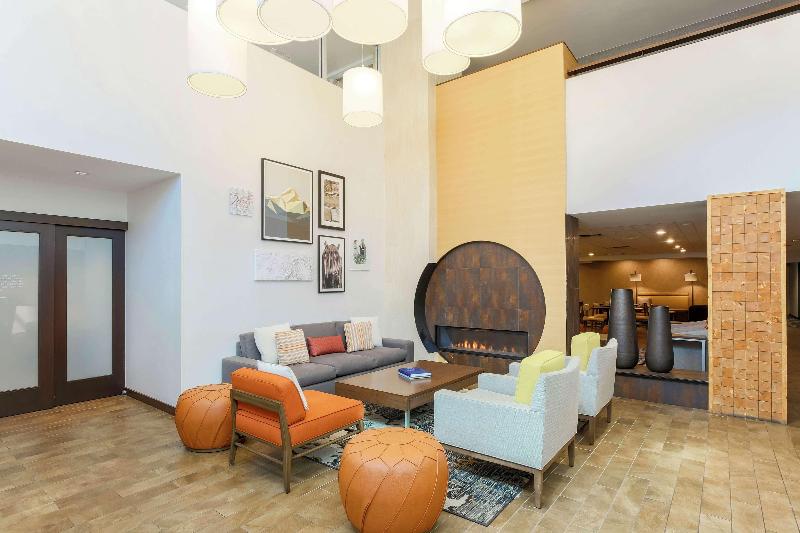 هتل Hampton Inn & Suites Denver Tech Center