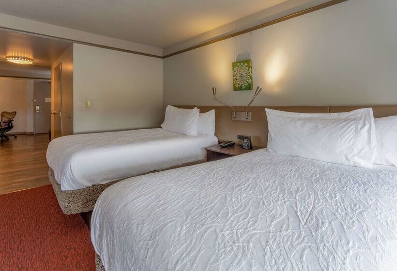 בית מלון כפרי Hilton Garden Inn Owings Mills