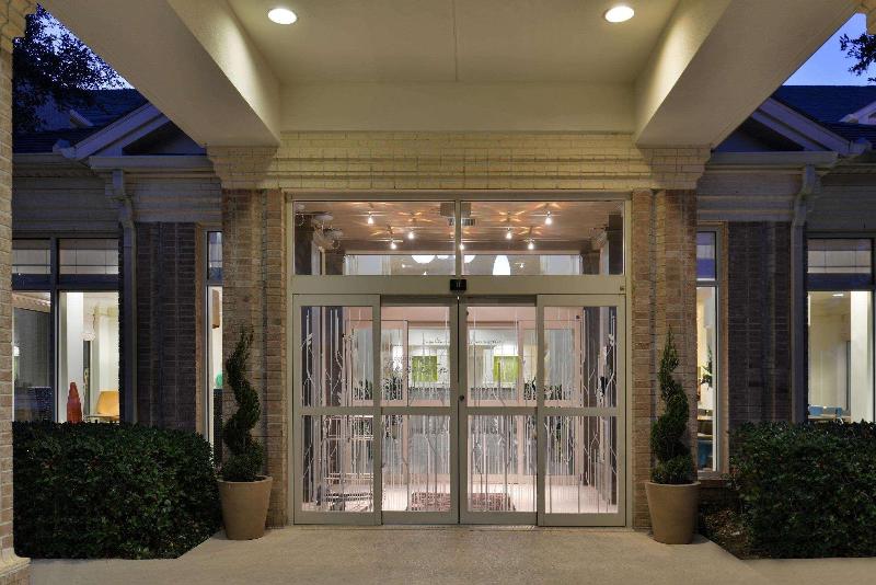 هتل Hilton Garden Inn Dallas/addison