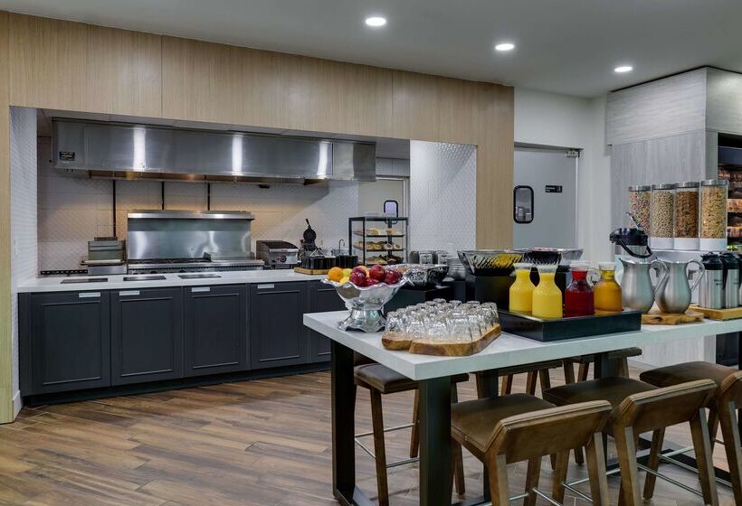 هتل Hilton Garden Inn Fort Worth/fossil Creek