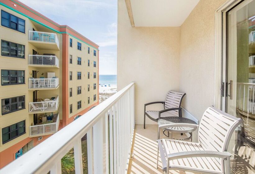 هتل Hilton Garden Inn Orange Beach Beachfront