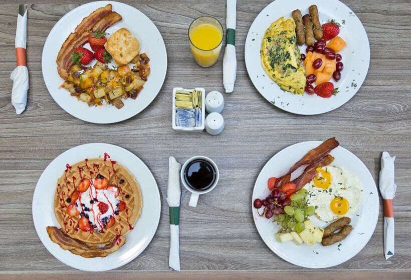 هتل Hilton Garden Inn Orange Beach Beachfront