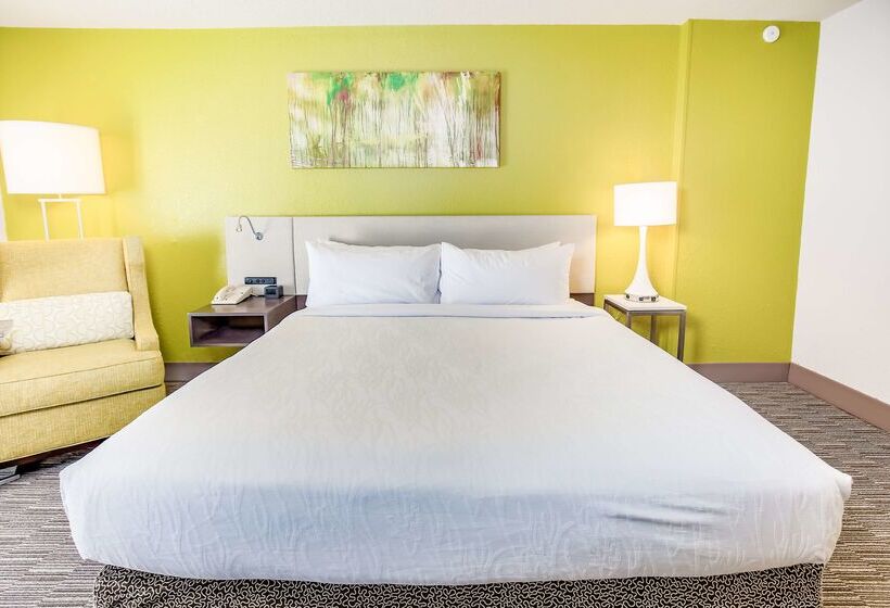 هتل Hilton Garden Inn Orange Beach Beachfront