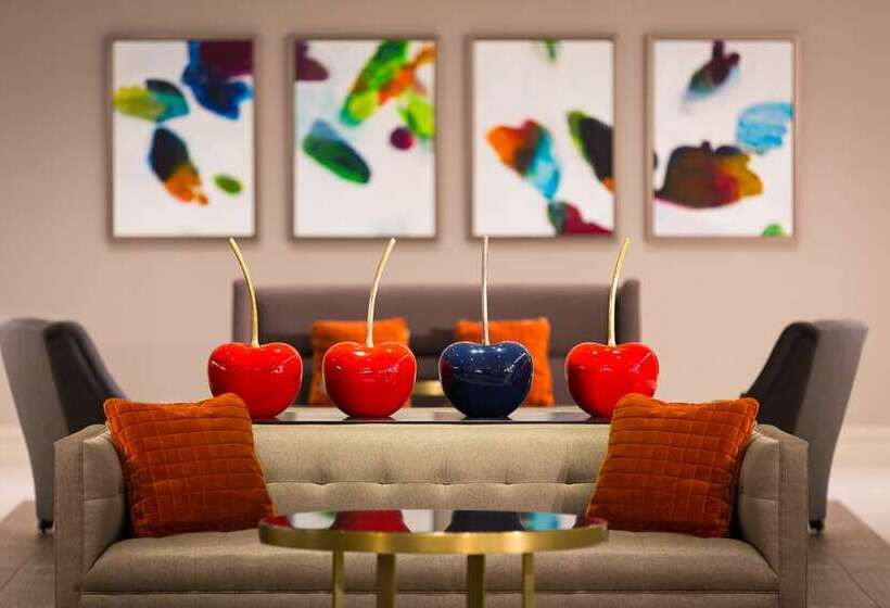 هتل Hilton Minneapolis