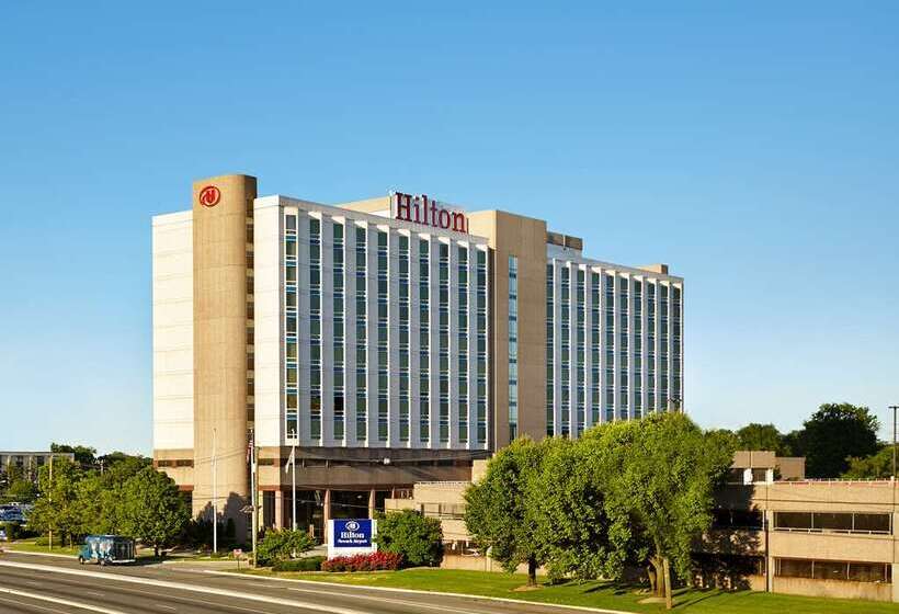 هتل Hilton Newark Airport