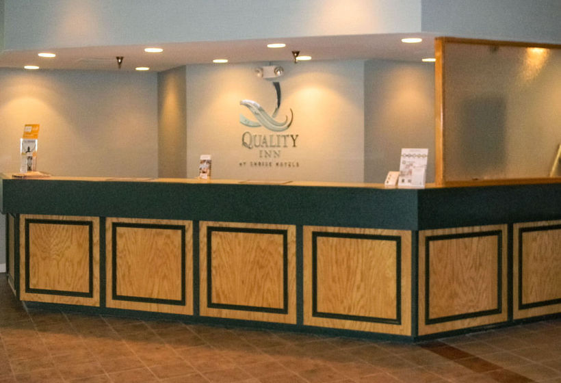 בית מלון כפרי Quality Inn Prestonsburg	