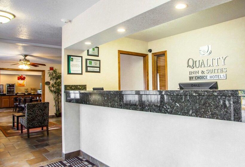 هتل Quality Inn & Suites Ankenydes Moines