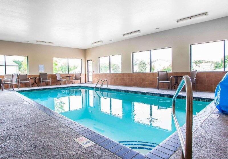 هتل Quality Inn & Suites Ankenydes Moines