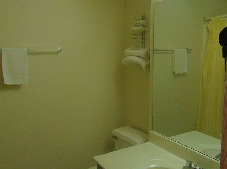 ホテル Shayona Inn Extended Stay