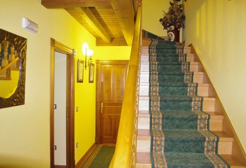 بنسيون Balcon Picos De Europa