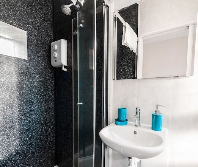 City View Flat At Liverpool St Brick Ln