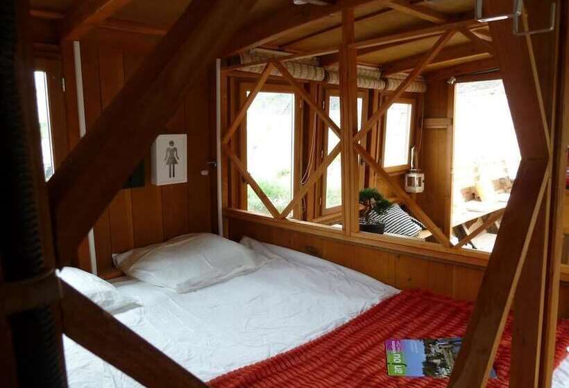 ホテル La Fauvette