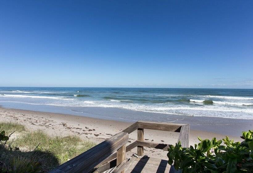 Coastal Tides