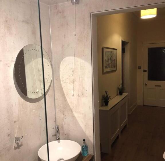 Oban Town Centre Apartment