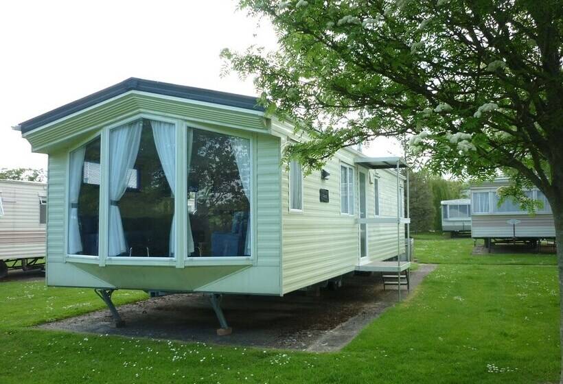 ホテル Axe Vale Caravan Park