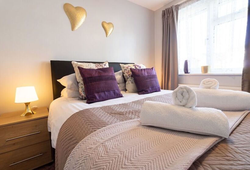 膳宿费 Rivermead Serviced Accommodation