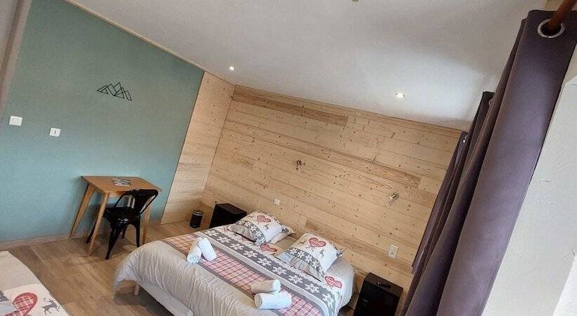 فندق صغير Auberge Le Vieux Chaillol & Spa