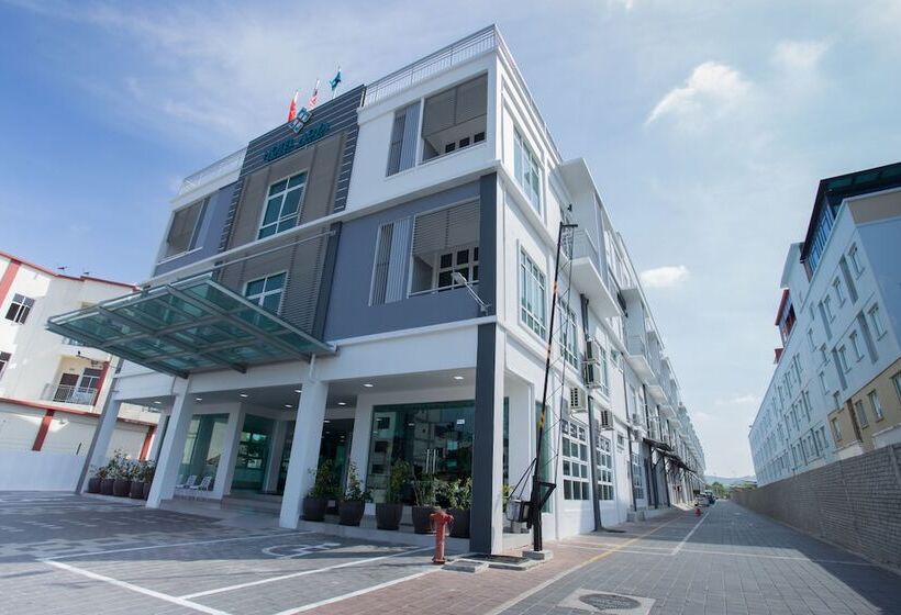 Adya Hotel Chenang