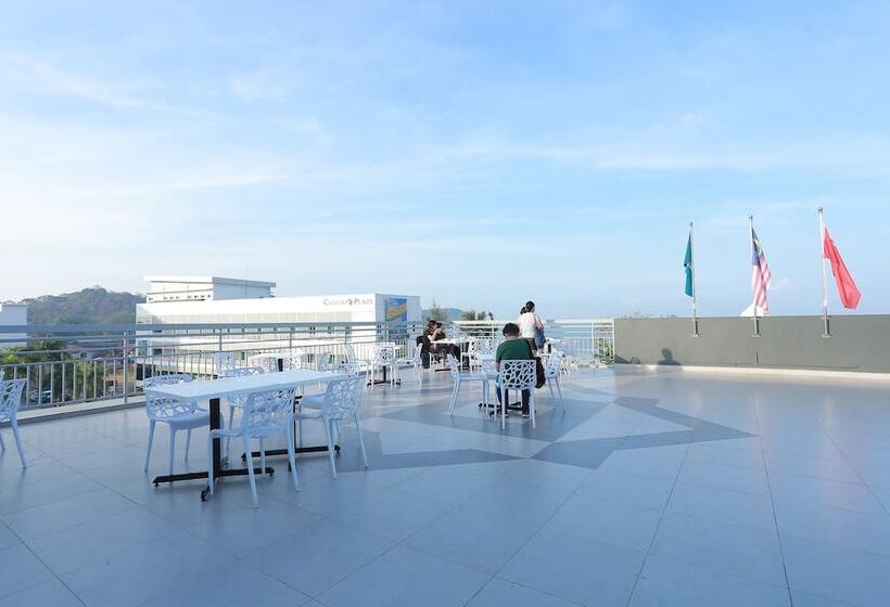 Adya Hotel Chenang