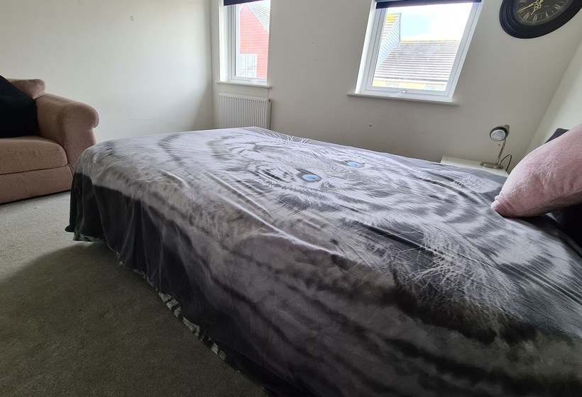 膳宿费 Townhouse In Cornwall 1of3 Private Rooms