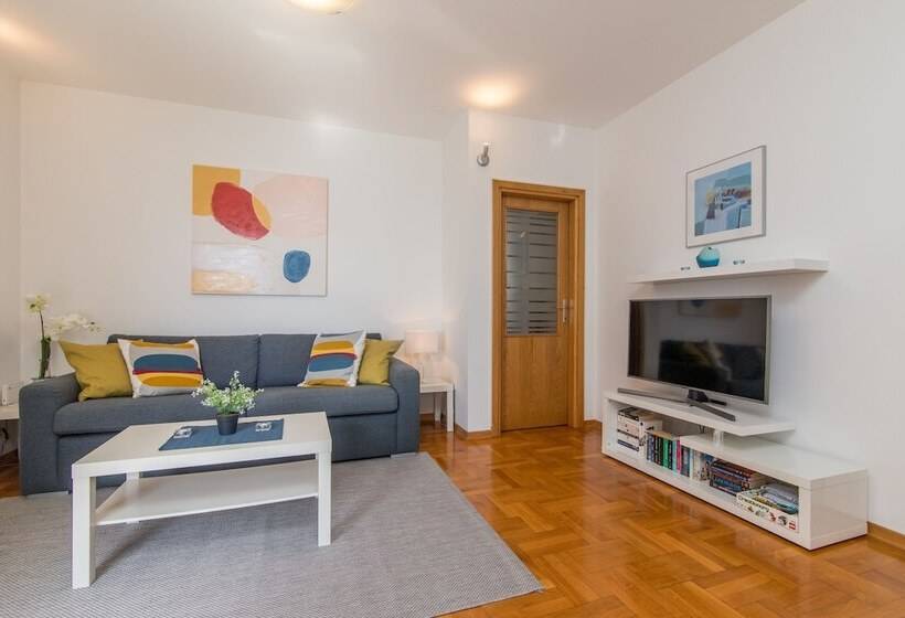 Apartment Mirela