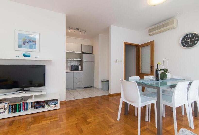 Apartment Mirela