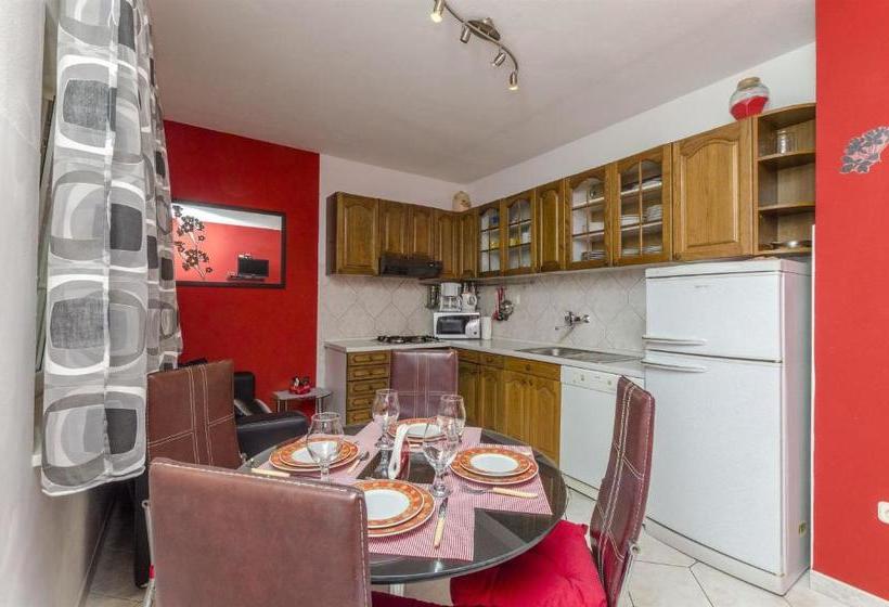 Apartments Ita
