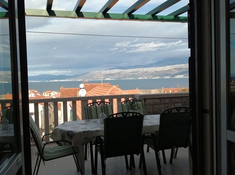 Apartments Jelka