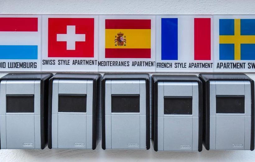 Studio Luxembourg Epa