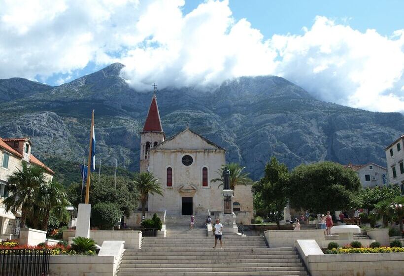 Apartments Luce I Jure