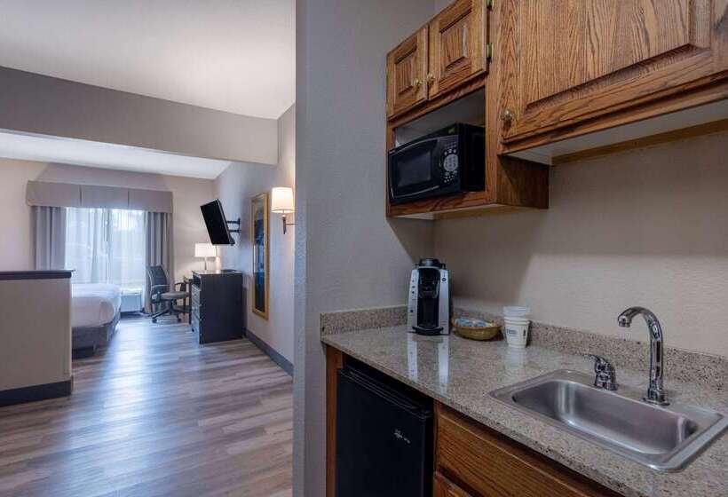 酒店 Baymont By Wyndham Kirksville University Area