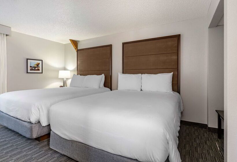 هتل Best Western Plus Como Park