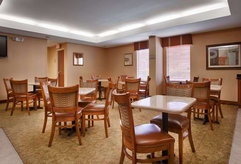 هتل Best Western Plus Edison Inn