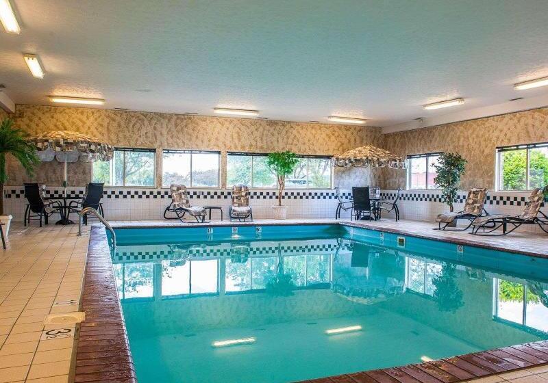 فندق Comfort Inn Near Indiana Premium Outlets