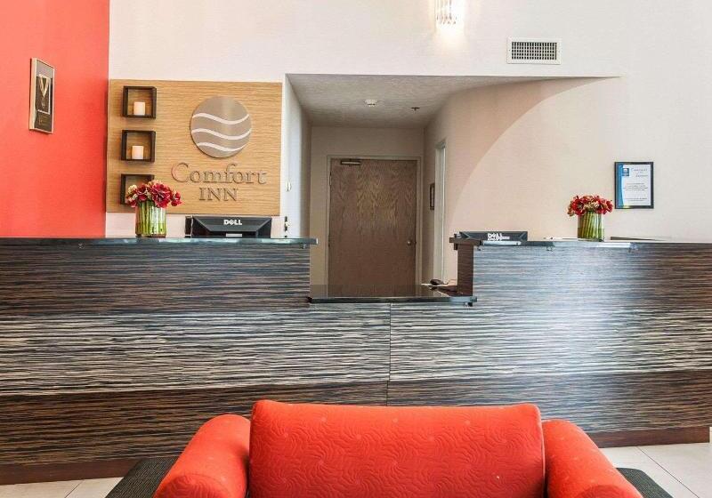 فندق Comfort Inn Near Indiana Premium Outlets
