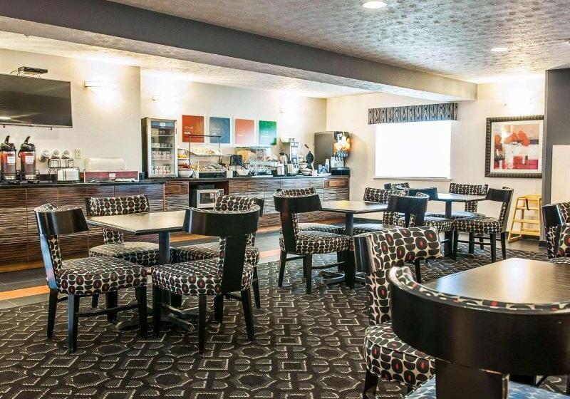 فندق Comfort Inn Near Indiana Premium Outlets