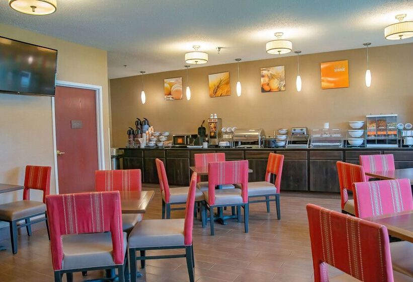 בית מלון כפרי Comfort Inn Near Ouabache State Park
